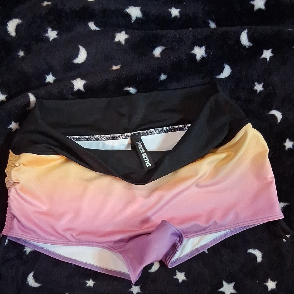 PINK Active Black and Pink Gradient Sportswear Size M